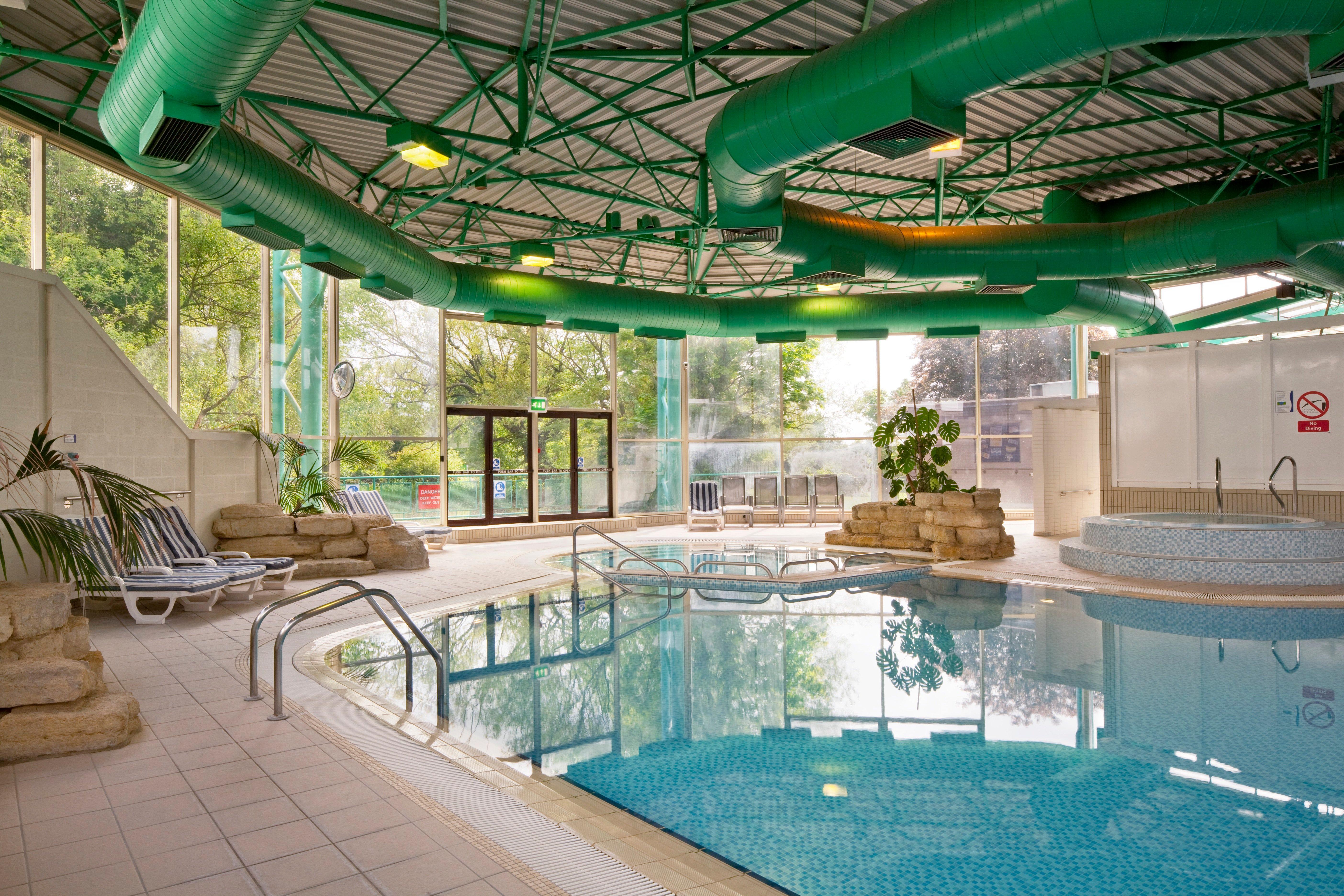 Holiday Inn Maidenhead Windsor, An Ihg Hotel Exteriör bild